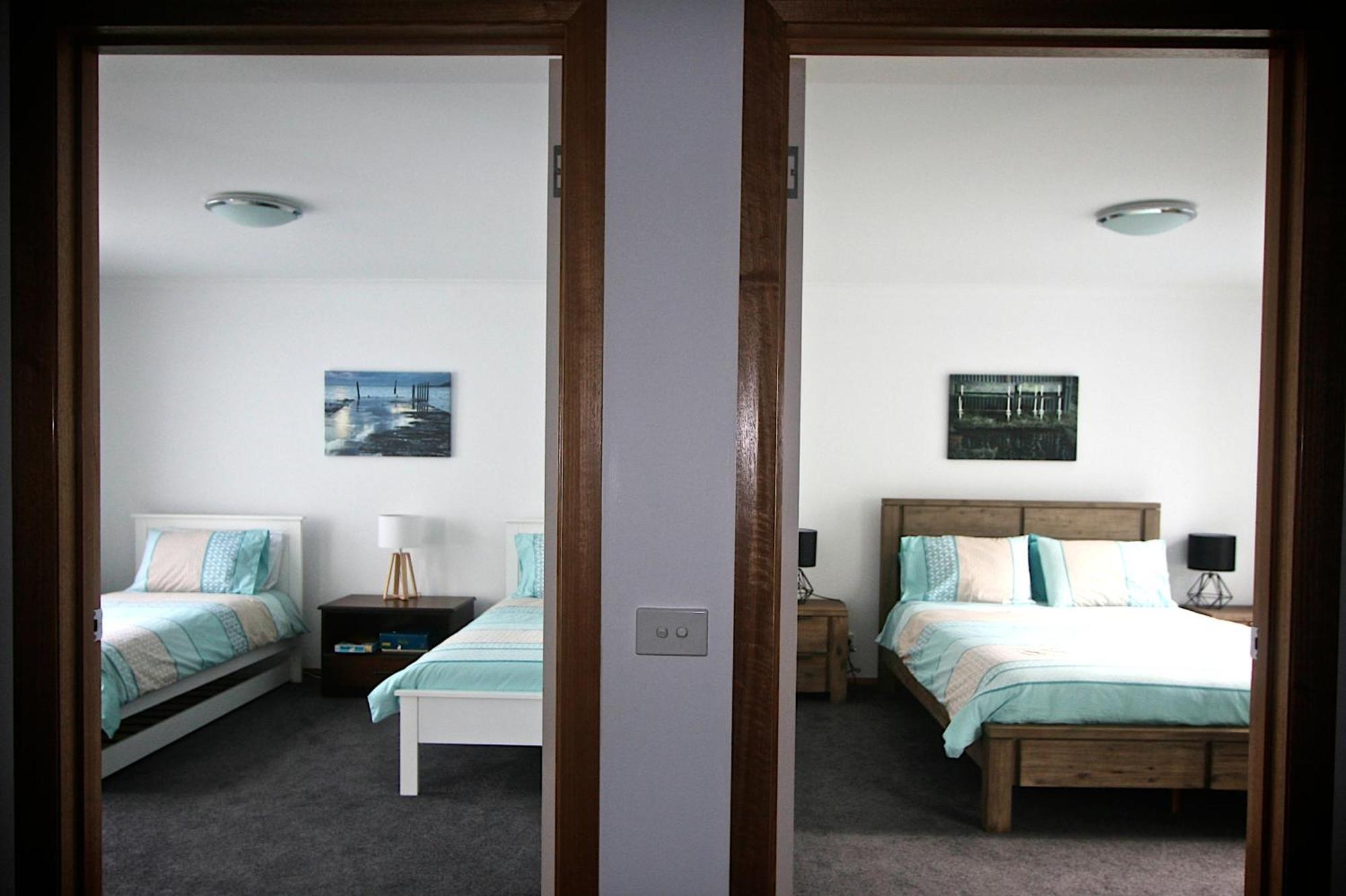 Penguin Beachfront Apartamentos Habitación foto