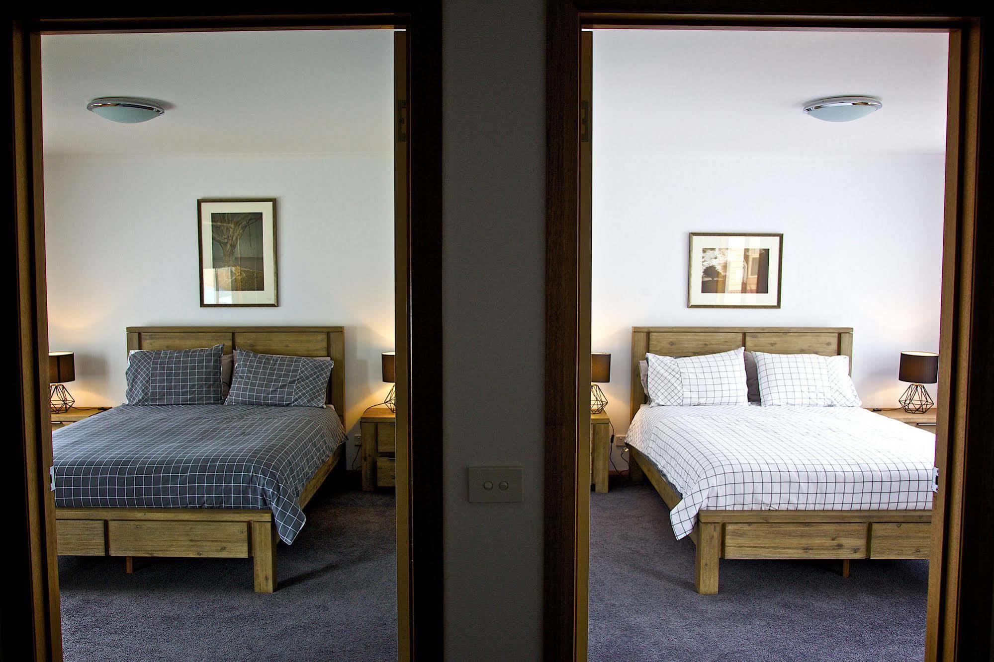 Penguin Beachfront Apartamentos Exterior foto